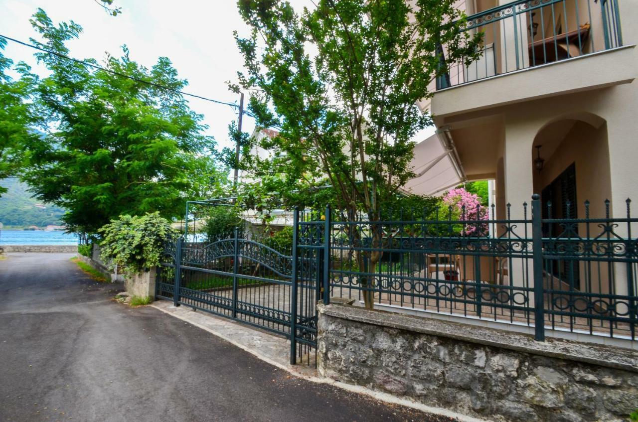 Apartment Radulovic Kotor Exteriör bild
