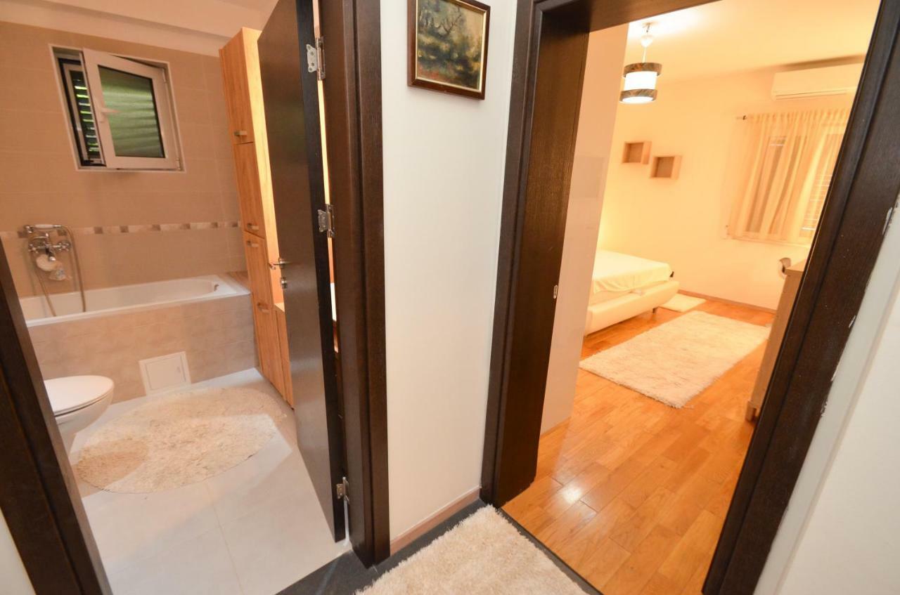 Apartment Radulovic Kotor Exteriör bild