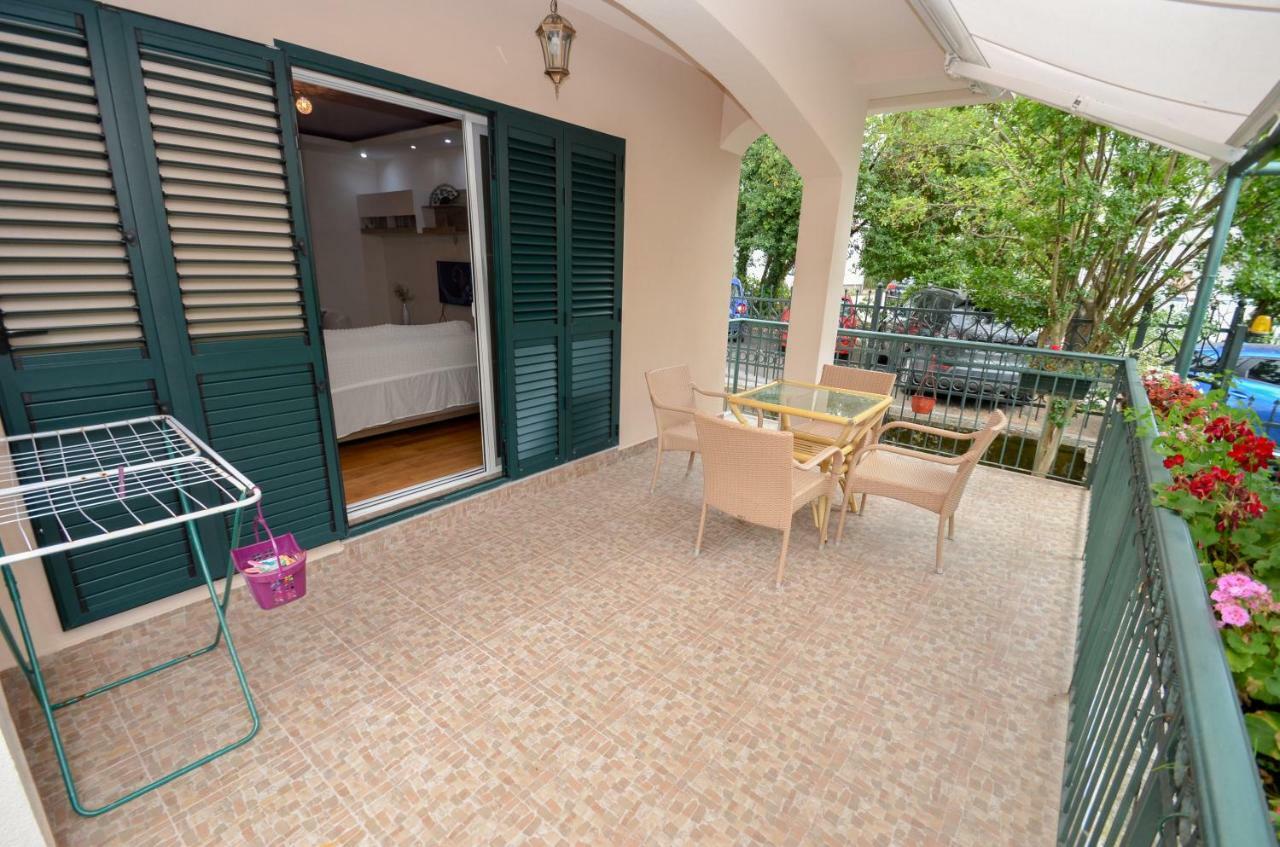 Apartment Radulovic Kotor Exteriör bild